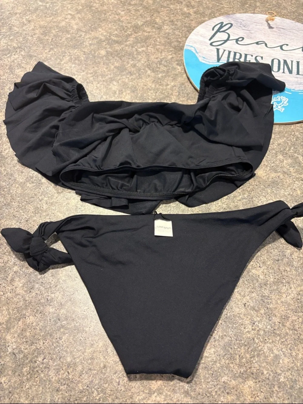 l*space Black Ruffle Off-Shoulder Bikini Set
